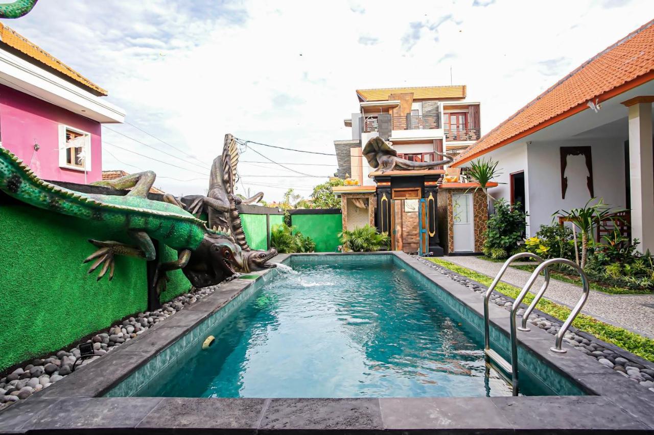 Guest House At Gunung Salak Bali Kerobokan Kültér fotó