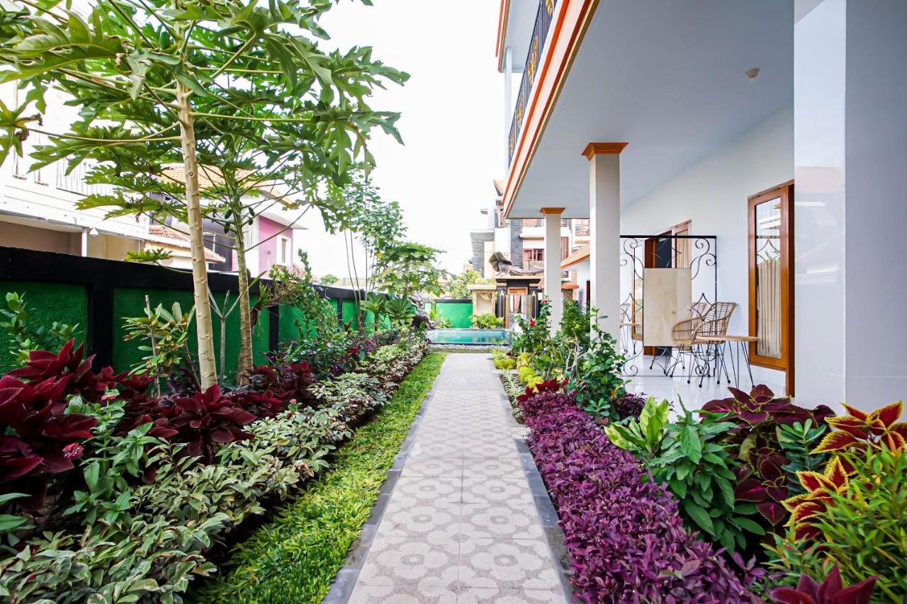 Guest House At Gunung Salak Bali Kerobokan Kültér fotó